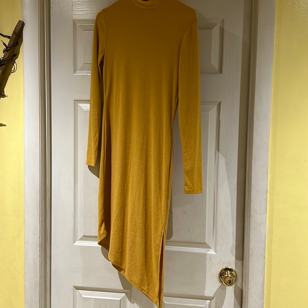 Womens Lulus dress